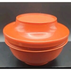Tupperware Serve N‎ Seal Bowl #1436-18 & Lid Orange